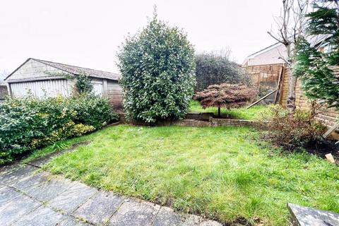 28 Greenfields Avenue, Bridgend, CF31 4SR