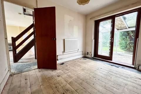 28 Greenfields Avenue, Bridgend, CF31 4SR