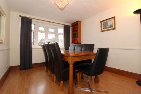 76 Broadmeadow, Walsall, WS9 8JB