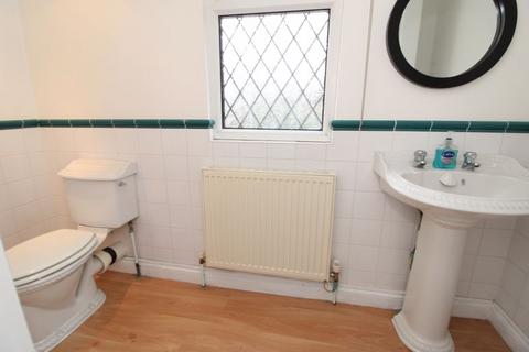76 Broadmeadow, Walsall, WS9 8JB