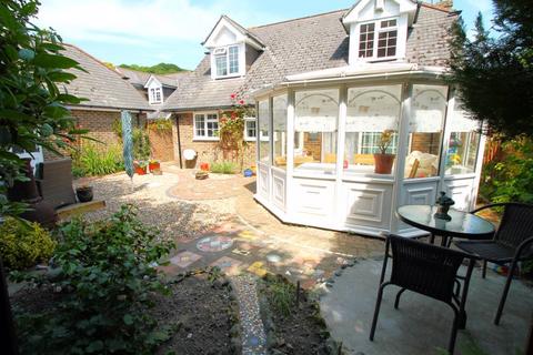 3 bedroom detached house for sale, Alkham, Dover - OIEO £500,000
