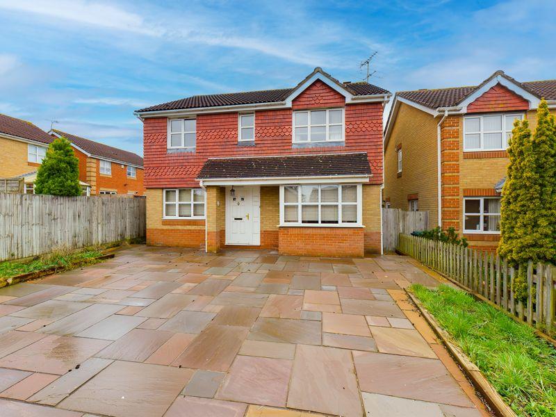 Maidenbower, Crawley 4 bed detached house for sale £575,000