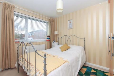 27 Bronte Crescent, Hemel Hempstead, HP2 7NS