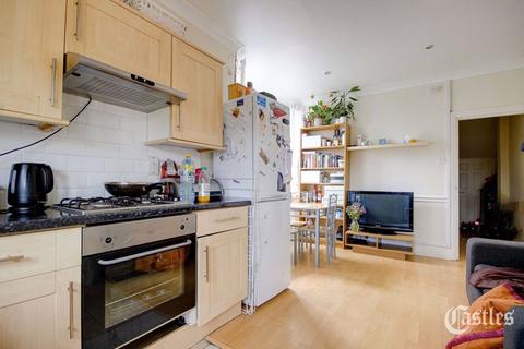 2 bedroom apartment for sale - Mannock Road, Wood Green, N22
