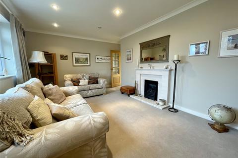 20 Downs Crescent, Gawber, Barnsley, S75 2JE
