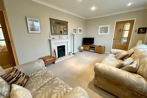 20 Downs Crescent, Gawber, Barnsley, S75 2JE