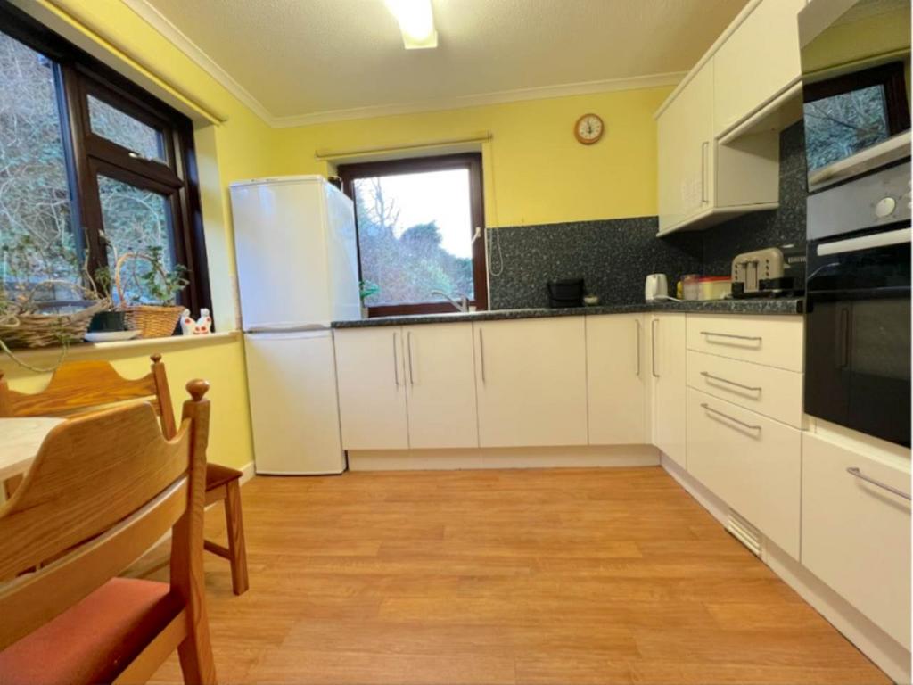 Gerddi Rheidol, Trefechan, Aberystwyth 2 bed flat for sale £169,950
