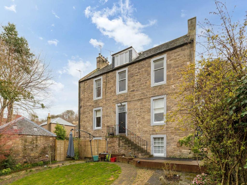 Polton Road, Lasswade, Midlothian 4 bed villa £385,000
