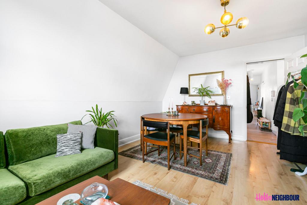 Apartment in London - View 3