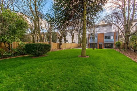 2 bedroom flat for sale - Church Road, Crystal Palace, London, SE19