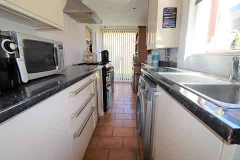 3 bedroom semi-detached house for sale - Everest Road, Birkenhead, Wirral, CH42