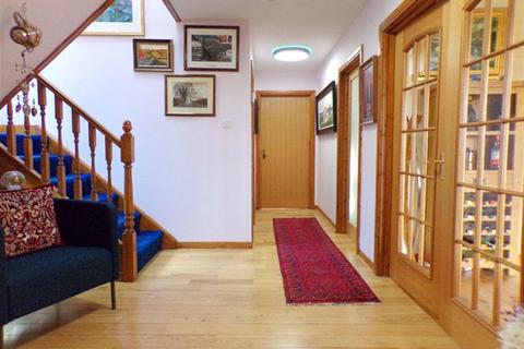 5 bedroom villa for sale - Kilkerran Road, Campbeltown