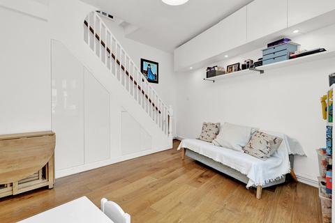 141b Loveday Road, London, W13 9JU