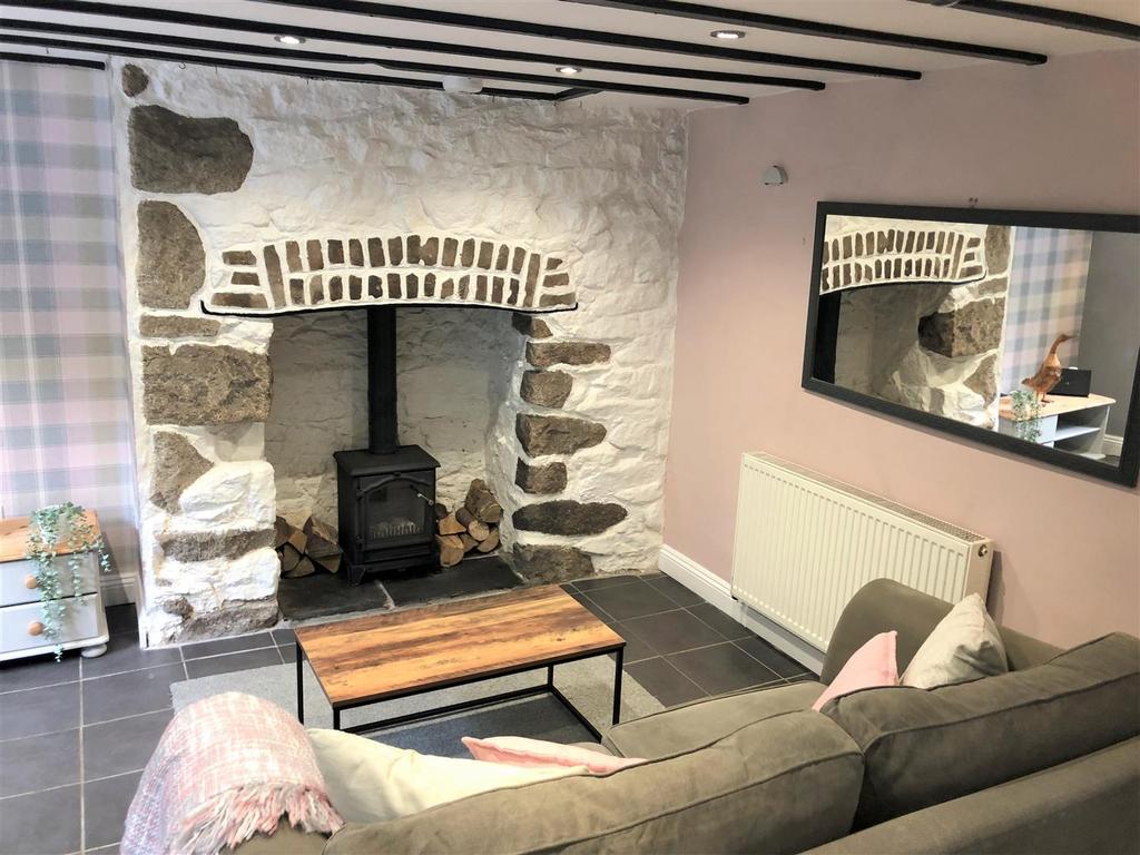 Alma Terrace, Gunnislake 1 bed terraced house £550 pcm (£127 pw)