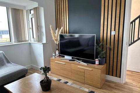3 bedroom semi-detached house for sale - Kirkstall Road, Leeds, West Yorkshire