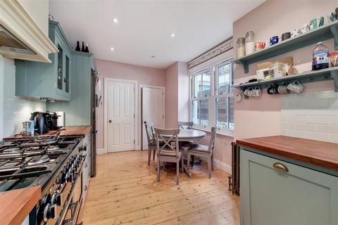 4 bedroom property for sale - Larkhall Lane, Clapham, London