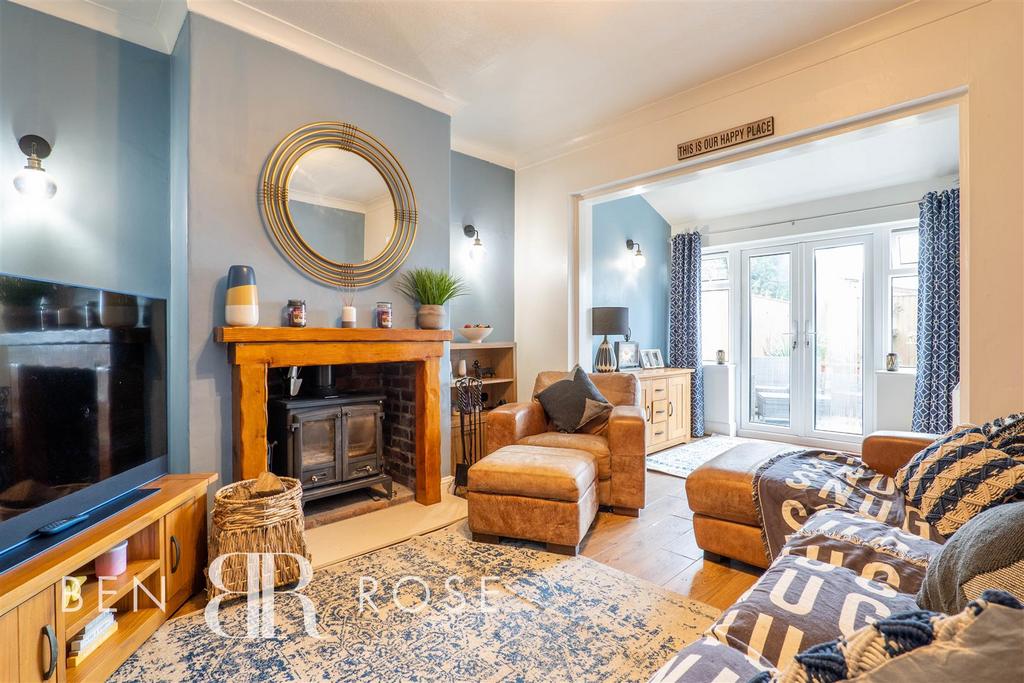 Egerton Grove, Chorley 3 bed semidetached house £209,995