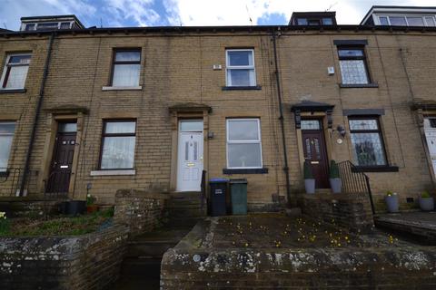 7 Bartle Lane, Bradford, BD7 4PZ