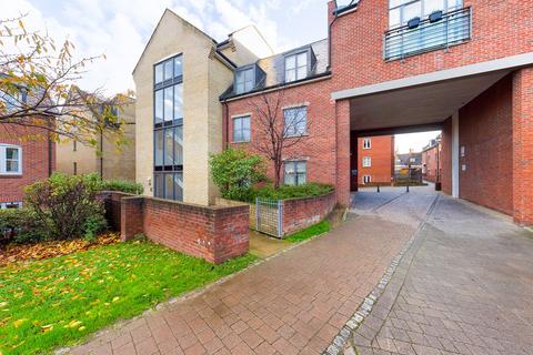 2 bedroom flat for sale - Coopers Yard, Paynes Park, Hitchin, SG5