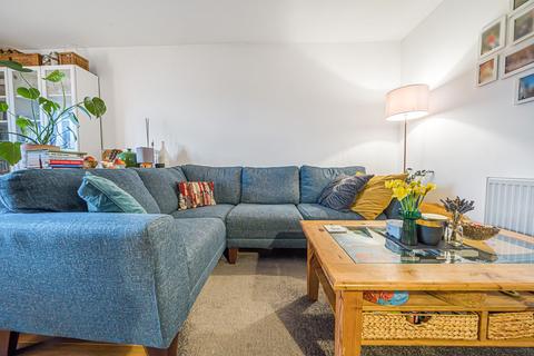 2 bedroom flat for sale - St Annes Road, Hitchin, SG5
