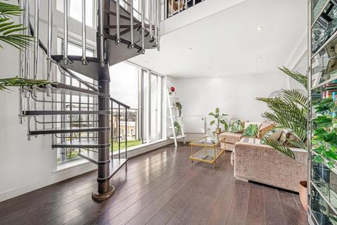 2 bedroom penthouse for sale - Bellefields Road, SW9