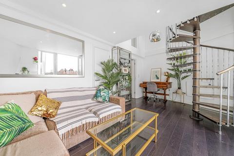 2 bedroom penthouse for sale - Bellefields Road, SW9