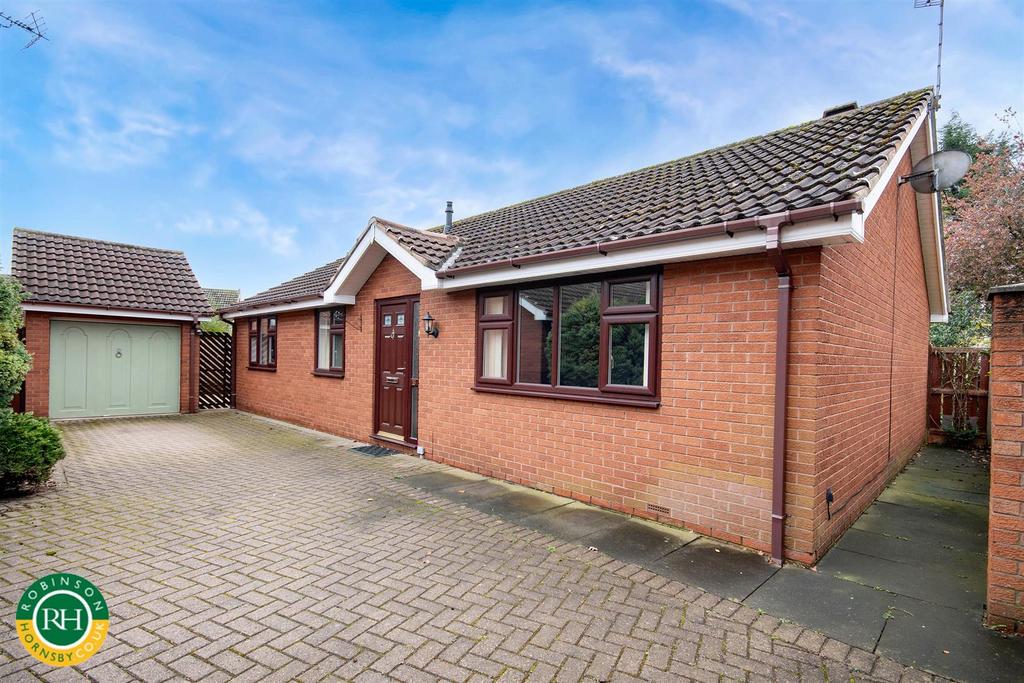Convent Grove, Bessacarr, Doncaster 3 bed detached bungalow for sale