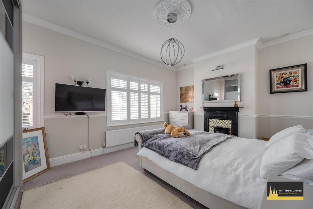 Spencer Avenue, Earlsdon, COVENTRY 3 bed terraced house for sale £425,000