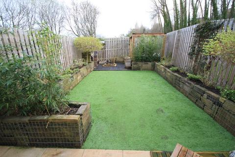 3 Rill Fold, Shipley, BD18 2FG