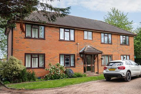 Flat 3, 159 Kingston Road, Epsom, KT17 2HA