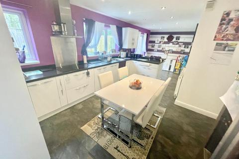 4 bedroom detached house for sale, Southwood, Coulby Newham, Middlesbrough