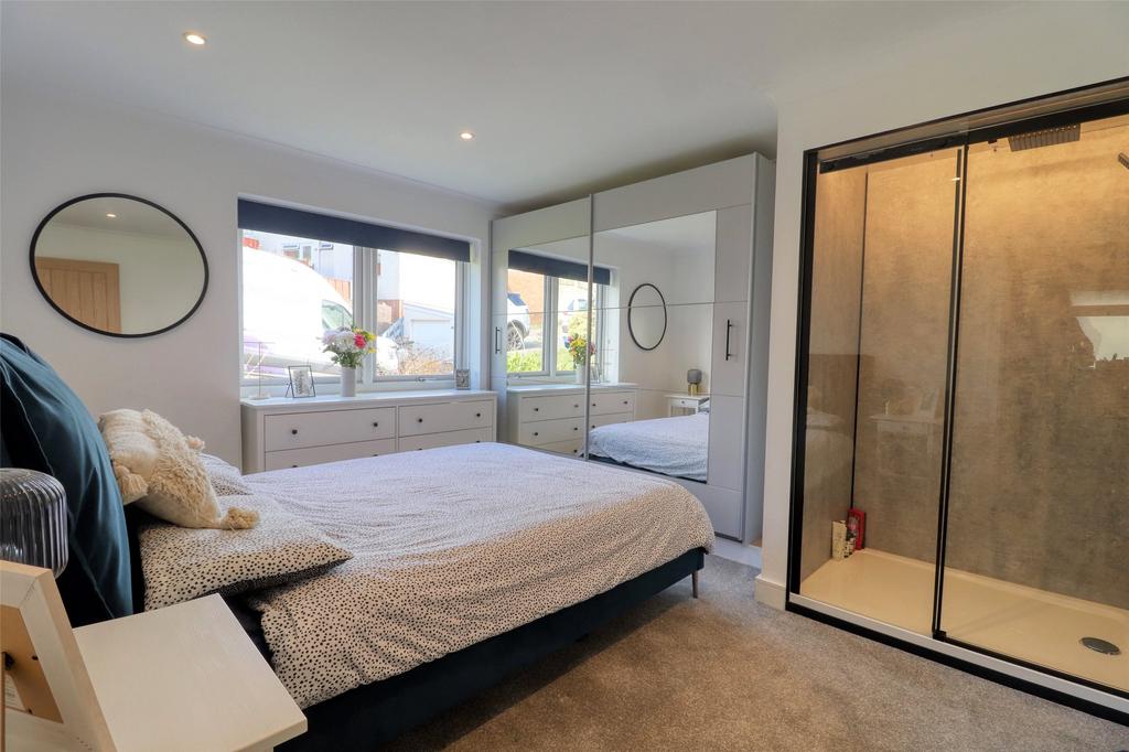 Hillington, Devon, EX34 3 bed bungalow for sale £295,000