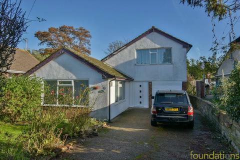 28a Crowmere Avenue, Bexhill-on-sea, TN40 2BA