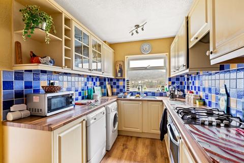 3 bedroom semi-detached house for sale - Orchard Drive, River, Dover, CT17