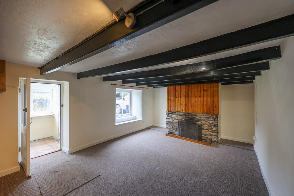 Holmbush Road, St Austell, PL25 3 bed semidetached house for sale £229,950