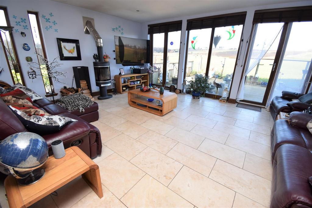 Brisas, Newhall, Balblair 5 bed detached house £475,000