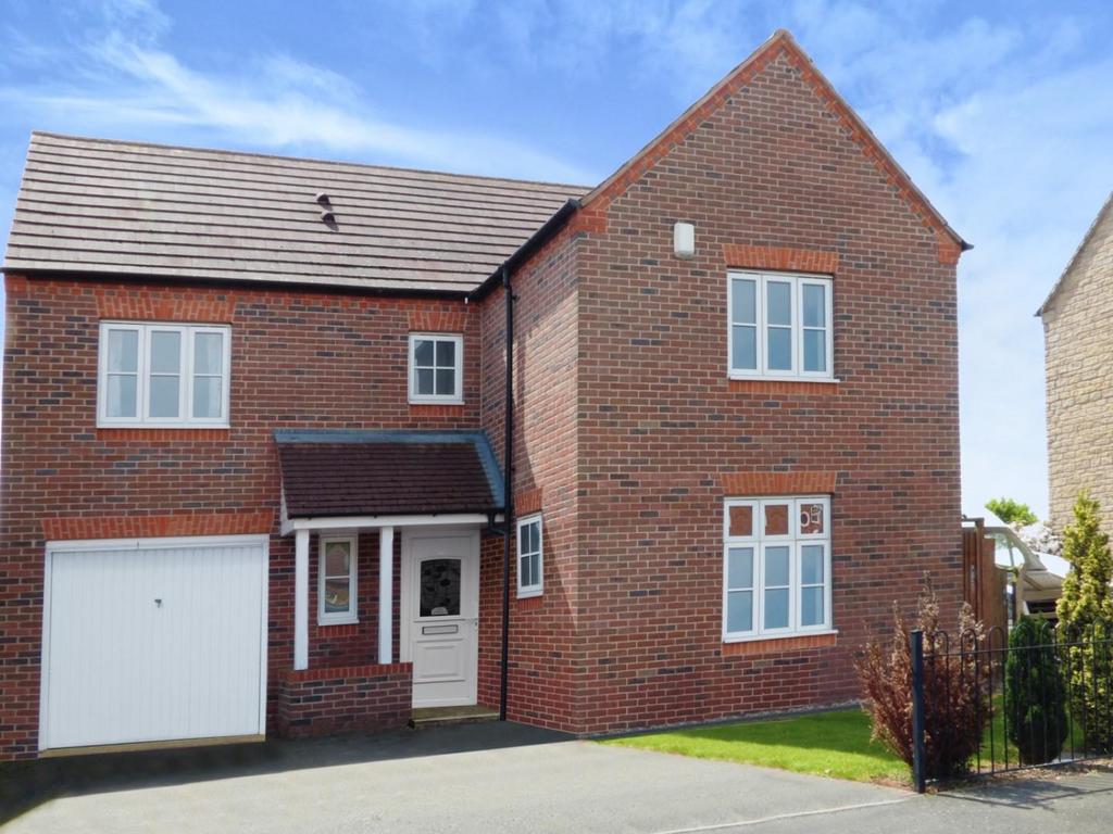 The Fordway, Lower Quinton 4 bed detached house £1,300 pcm (£300 pw)