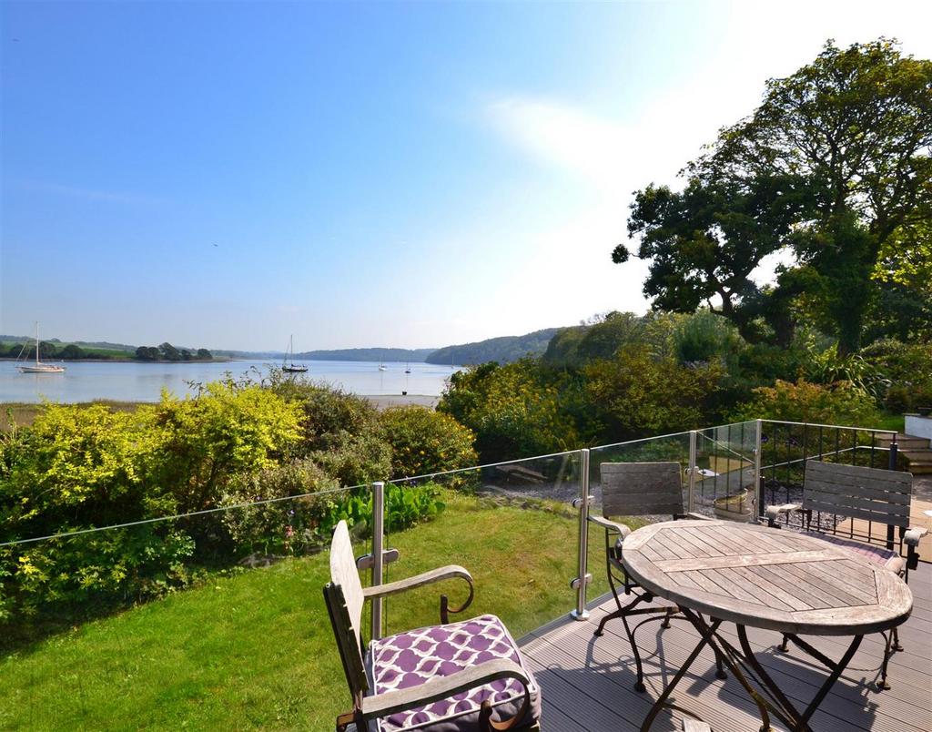 Llangwm Ferry 3 bed detached house for sale £450,000