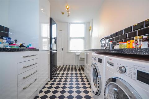 Flat 3, 70 Ruby Street, Saltburn-by-the-sea, TS12 1EG