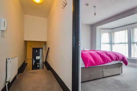 Flat 3, 70 Ruby Street, Saltburn-by-the-sea, TS12 1EG
