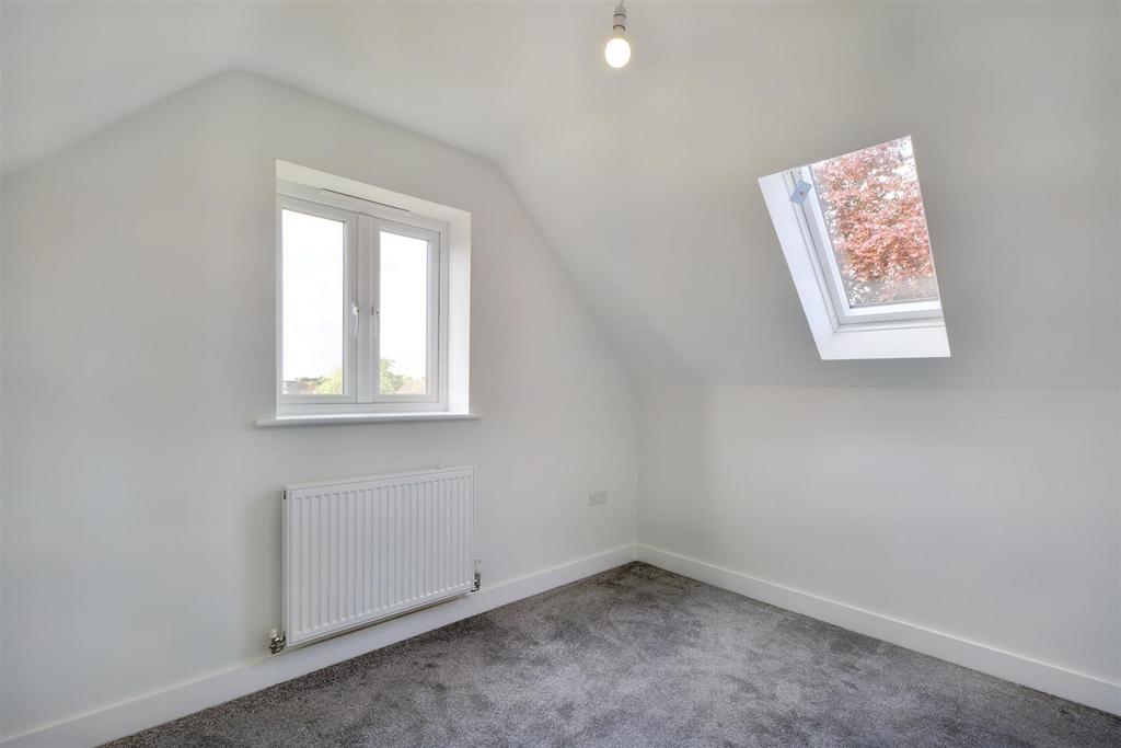 Bedroom 1.jpeg