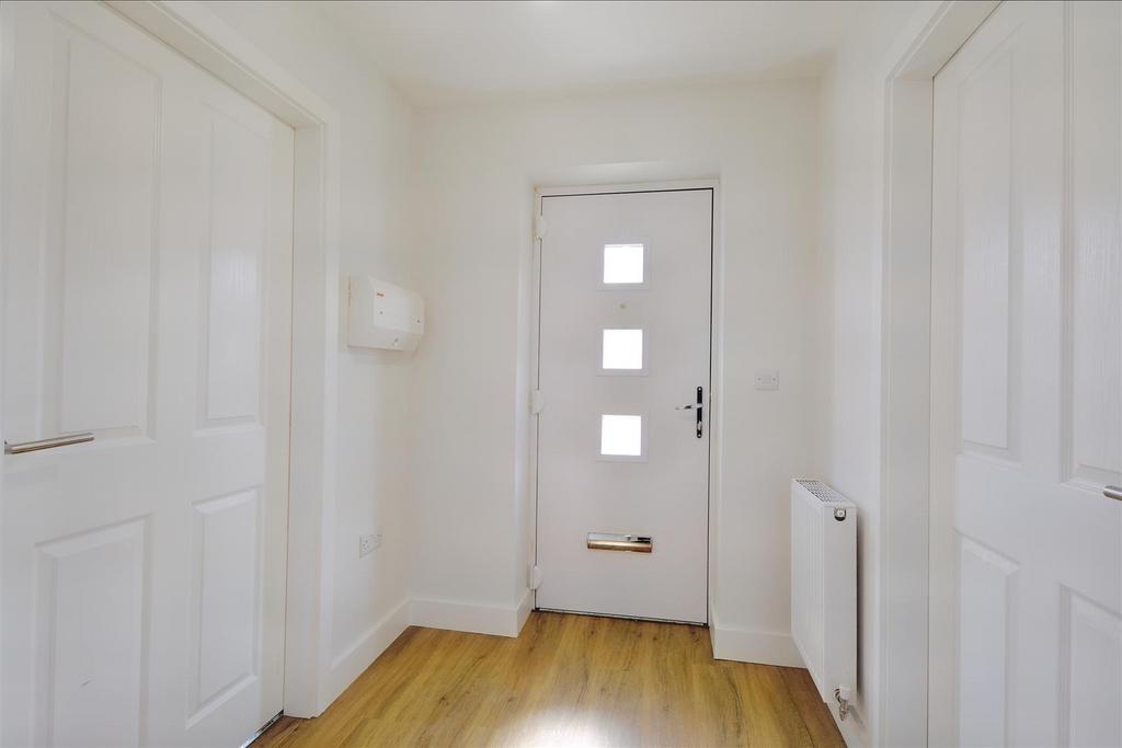 Hallway 2.jpeg