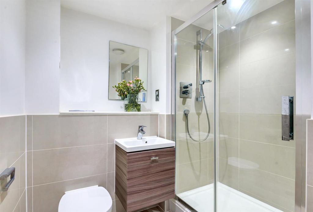 SHOWER 1.jpg