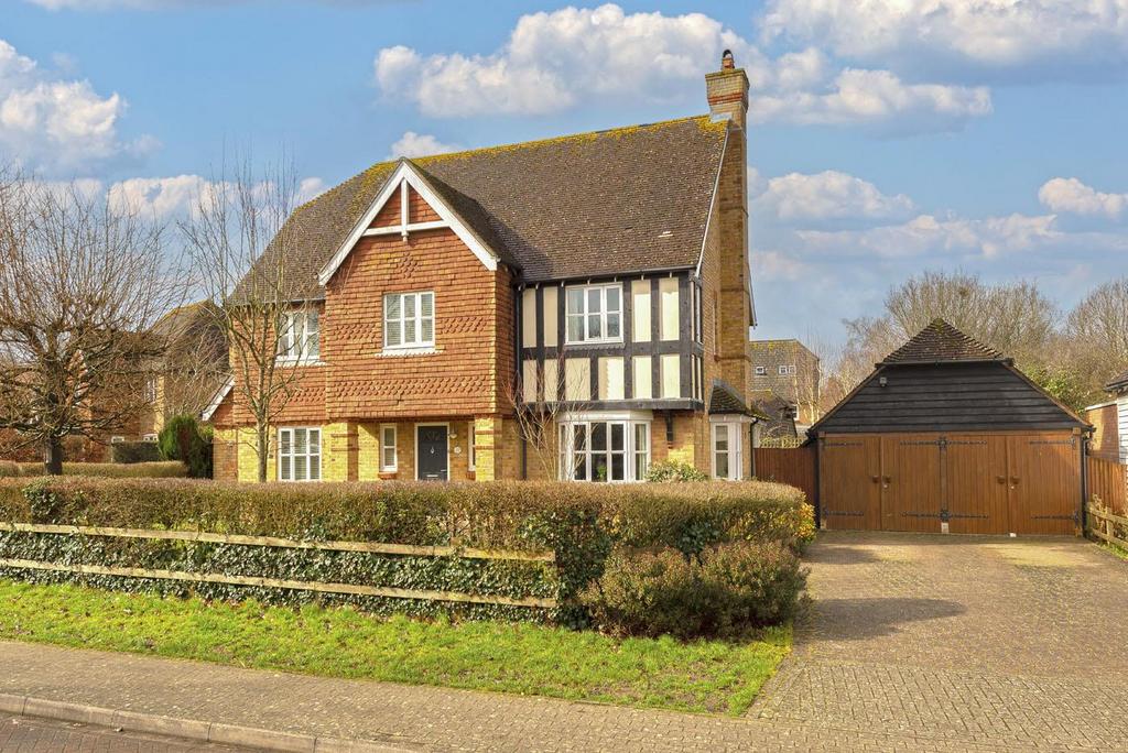 Bancroft Lane, Kings Hill 5 bed detached house for sale £1,150,000
