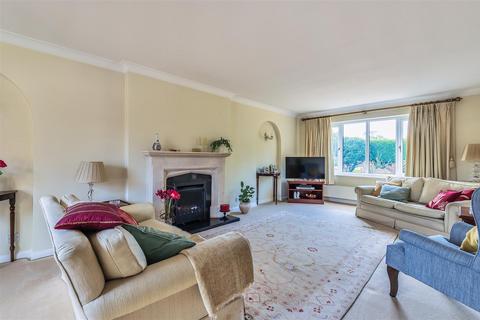 7 Brookside, Renhold, Bedford, MK41 0JL