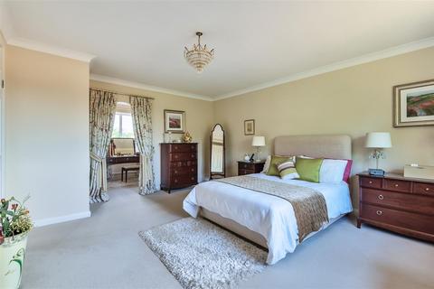 7 Brookside, Renhold, Bedford, MK41 0JL