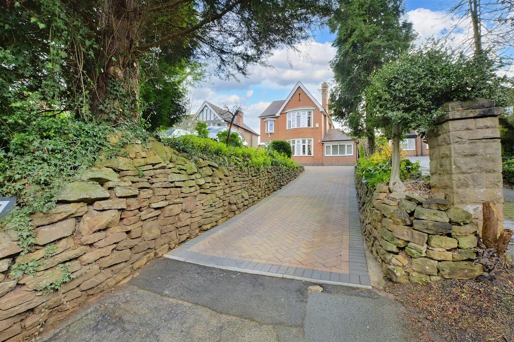 Driveway 3.jpeg