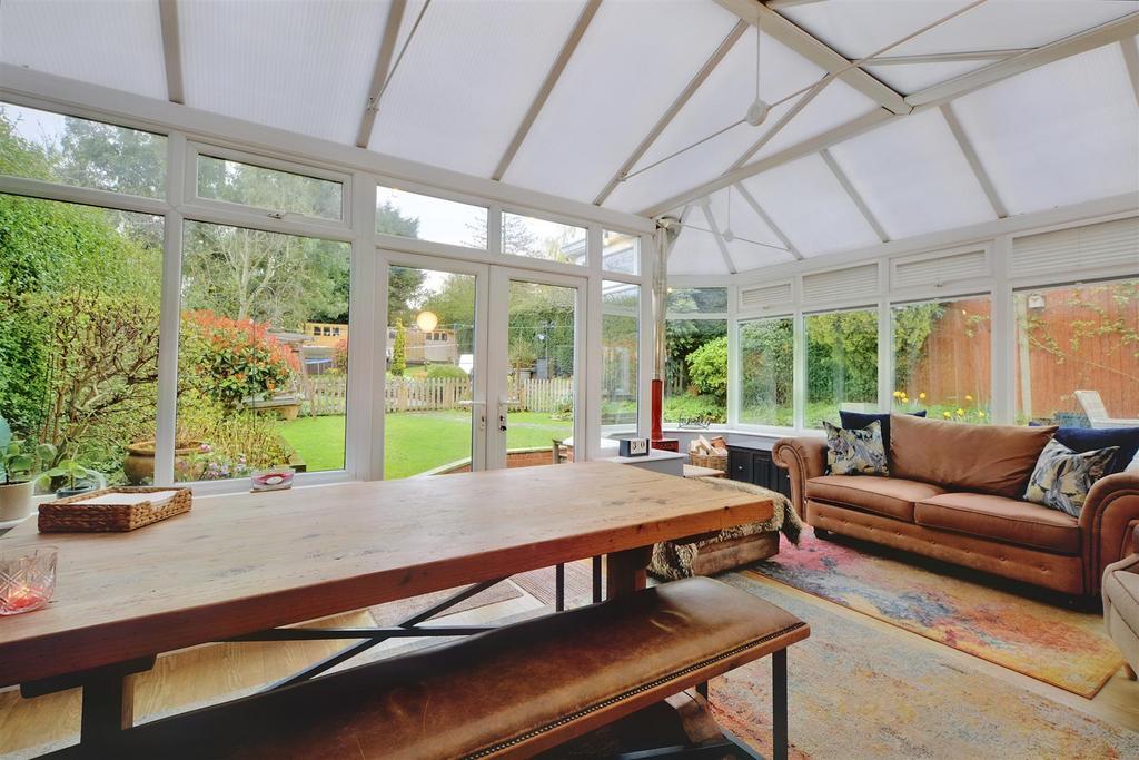 Conservatory 1.jpeg