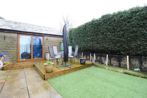 3 bedroom semi-detached house for sale, South Marlow Street, Hadfield, Glossop