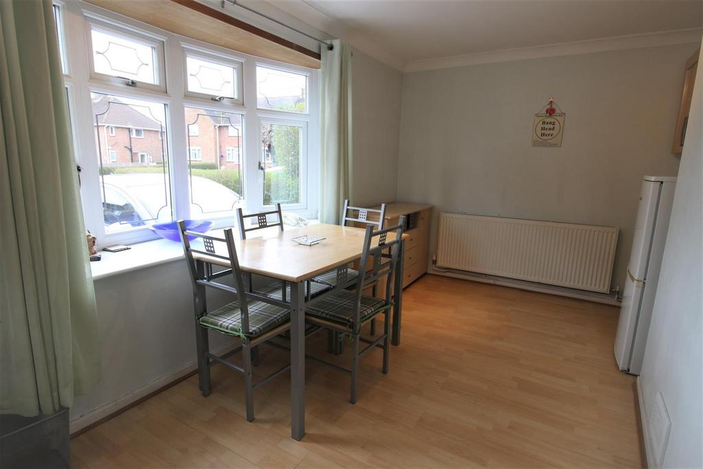 Kitchen1.jpg